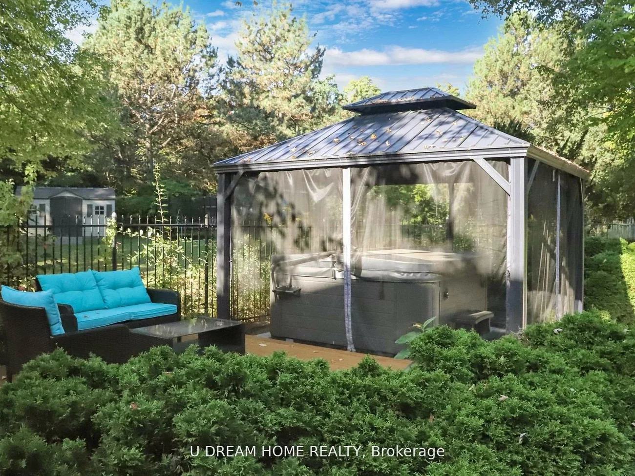 2, Jarvis, Aurora Estates, Aurora