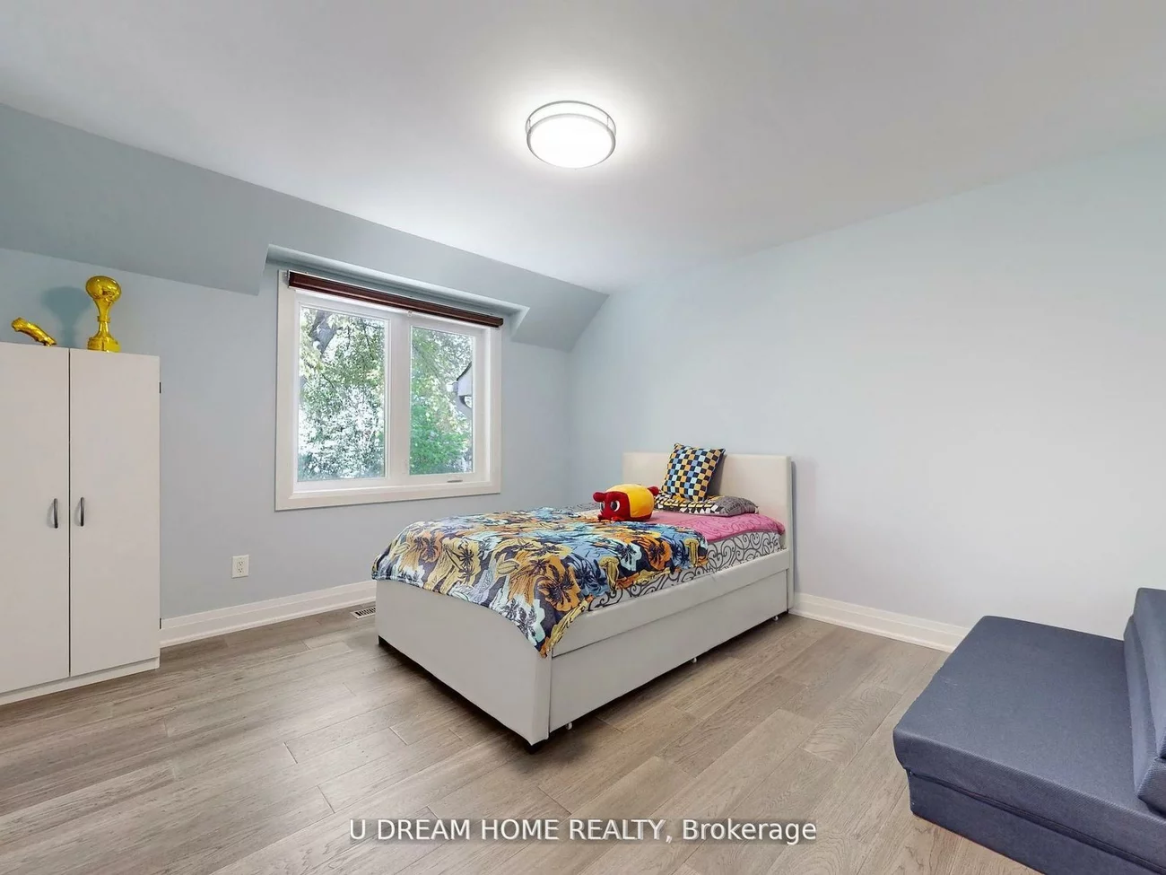 2, Jarvis, Aurora Estates, Aurora