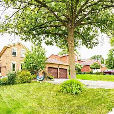 111, Devins, Aurora Heights, Aurora