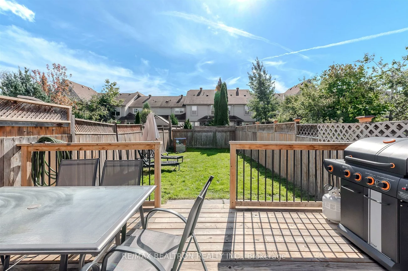 113, Mugford, Bayview Wellington, Aurora