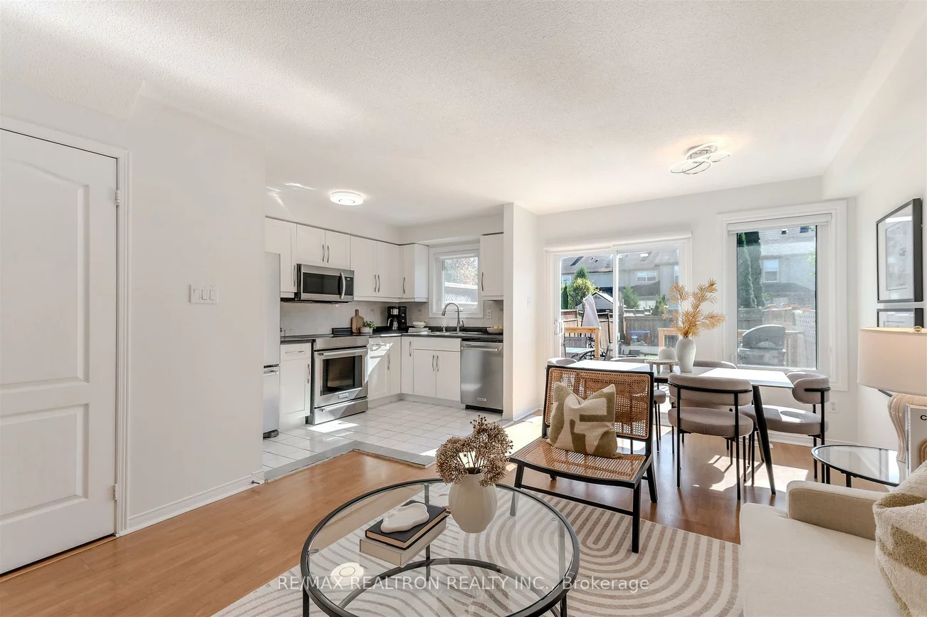 113, Mugford, Bayview Wellington, Aurora