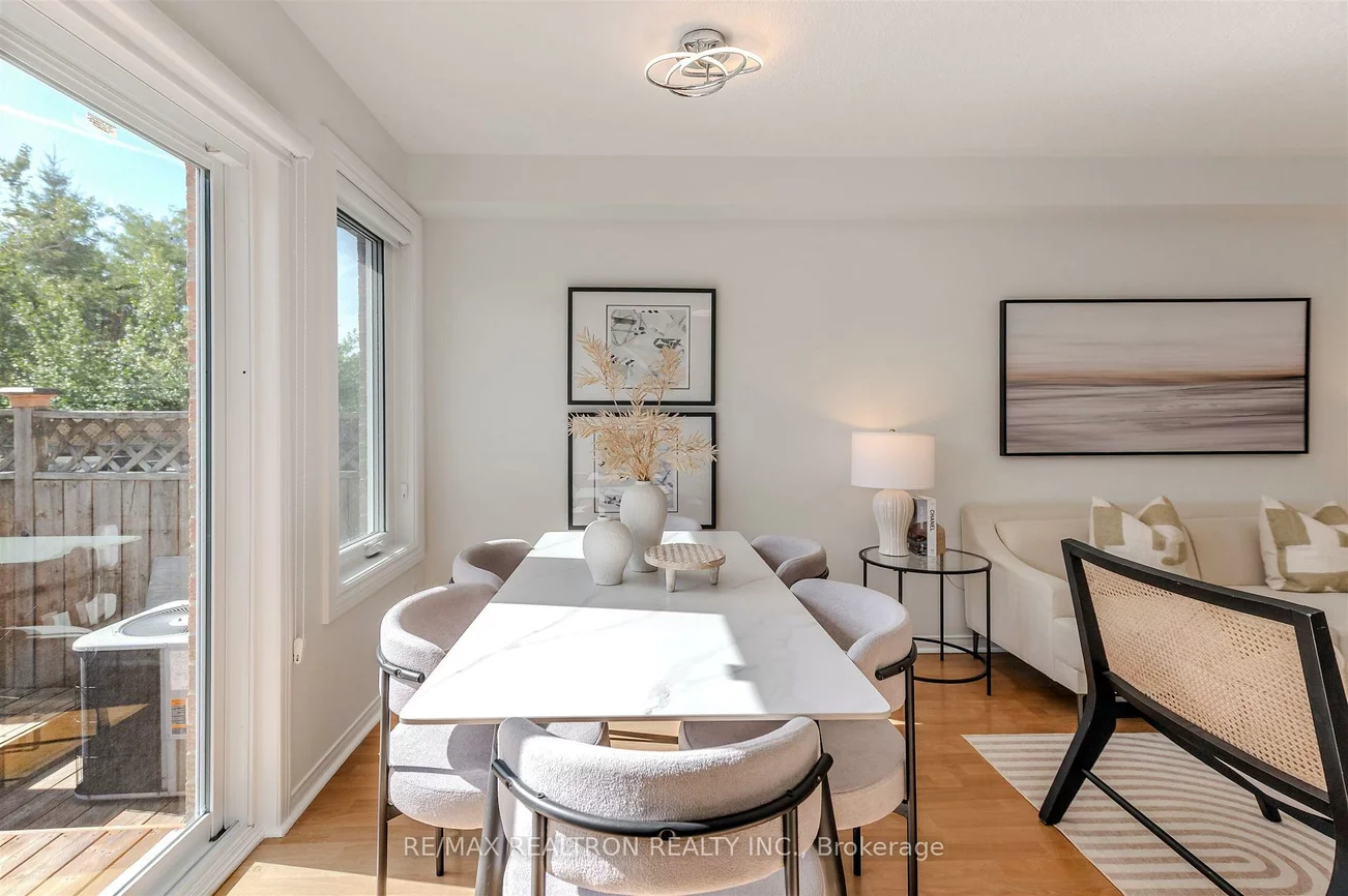 113, Mugford, Bayview Wellington, Aurora