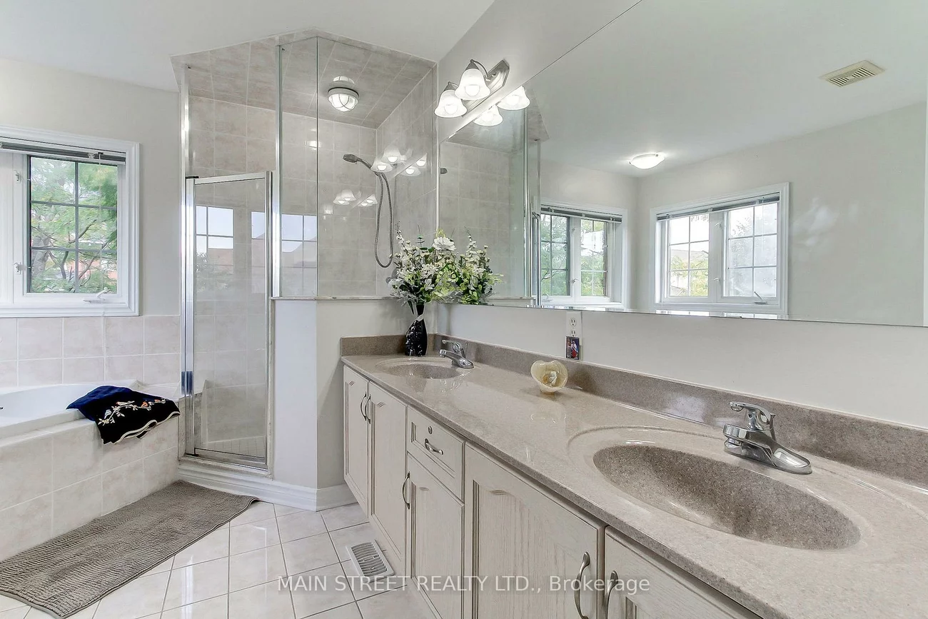 30, Conover, Bayview Northeast, Aurora