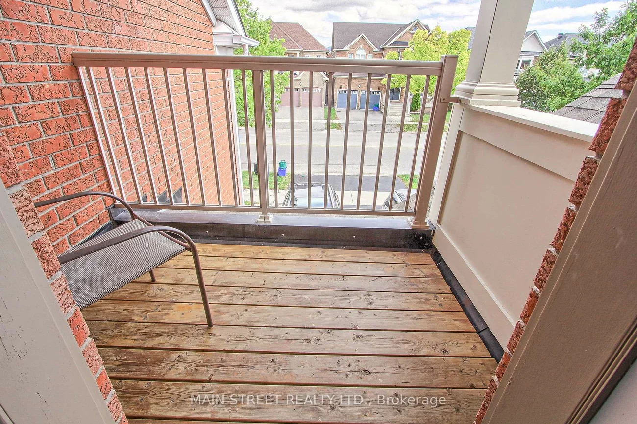 30, Conover, Bayview Northeast, Aurora