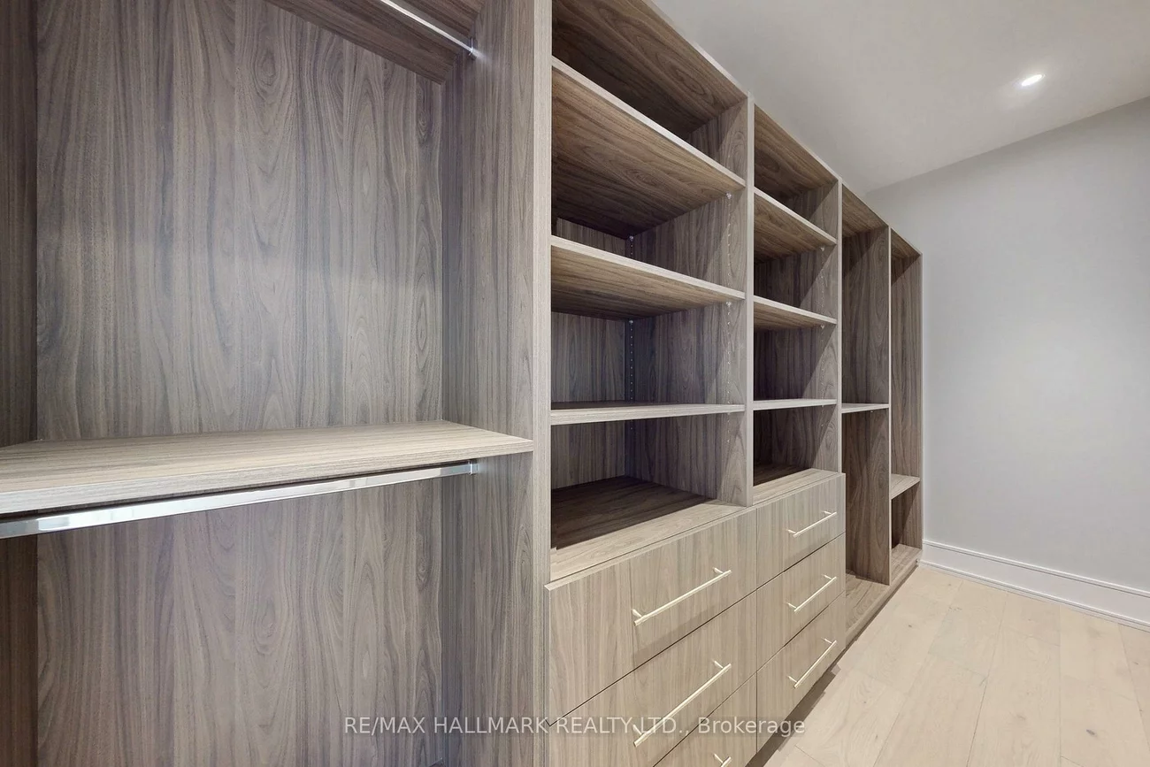 83, Richardson, Aurora Highlands, Aurora