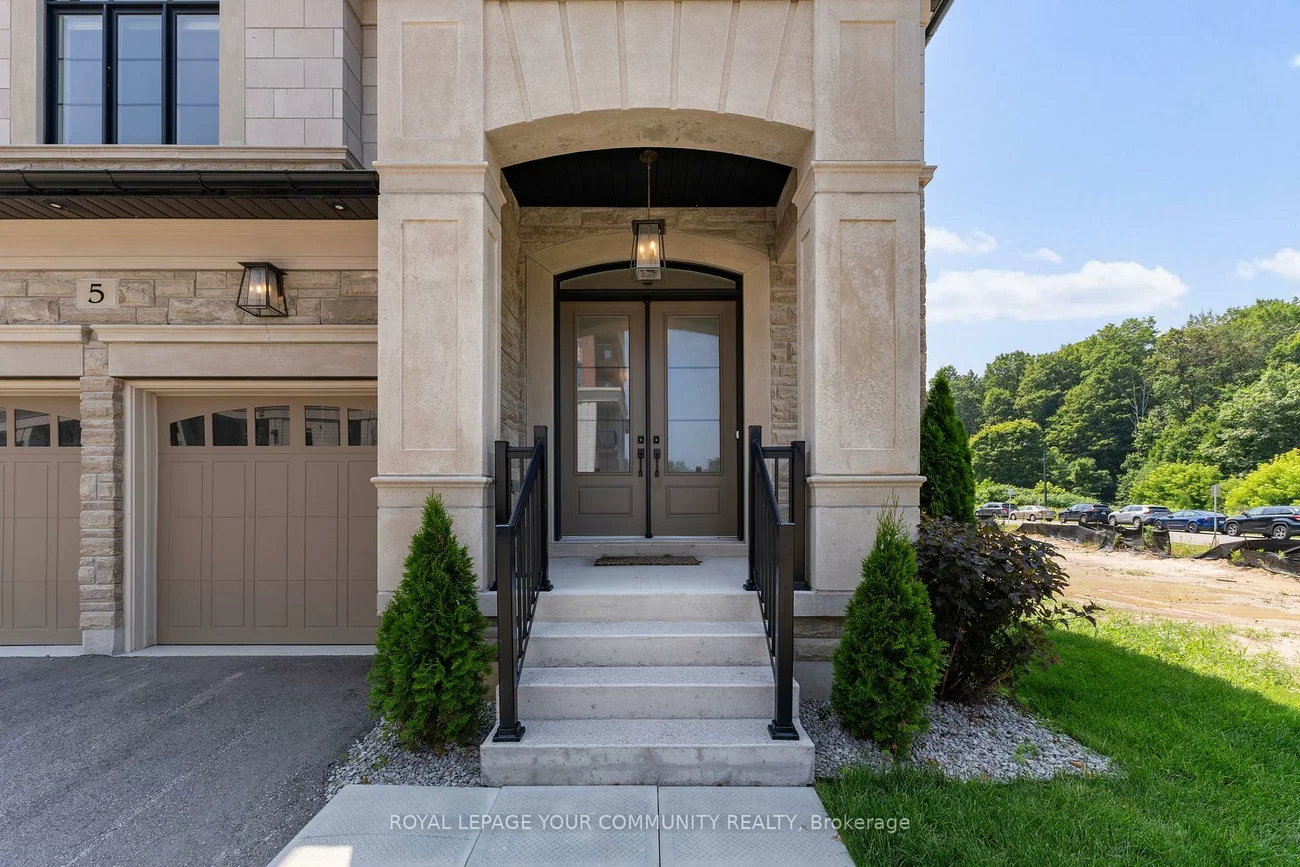 5, Phila, Aurora Estates, Aurora