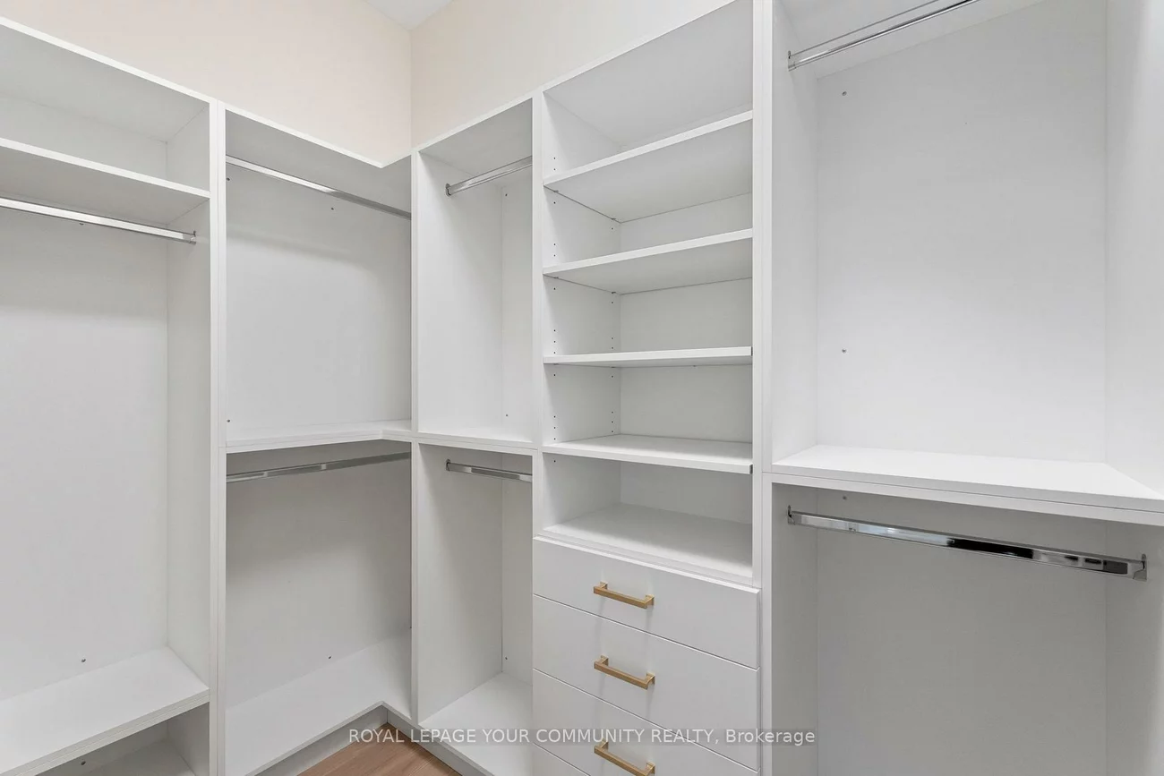 Lot 11, Phila, Aurora Estates, Aurora