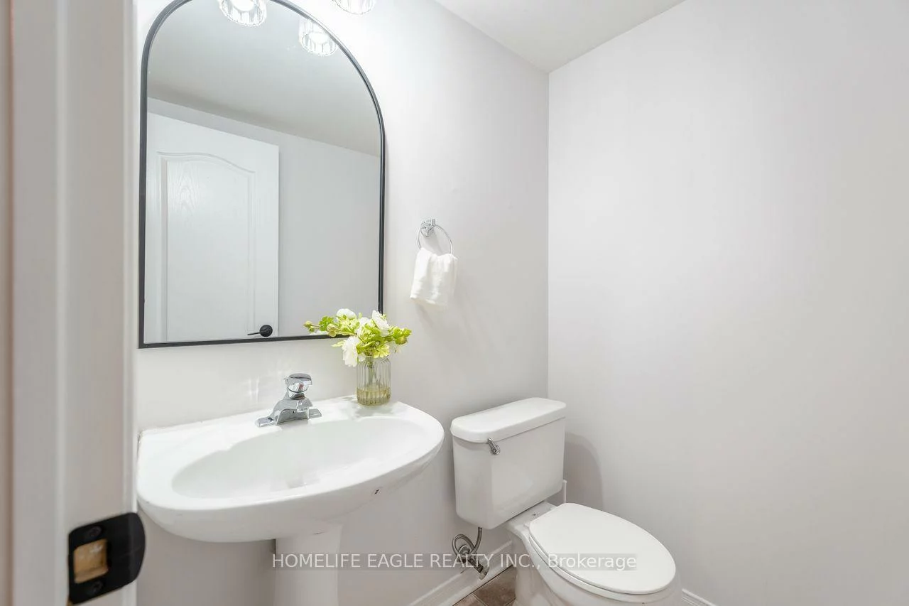 42, Millcliff, Aurora Grove, Aurora