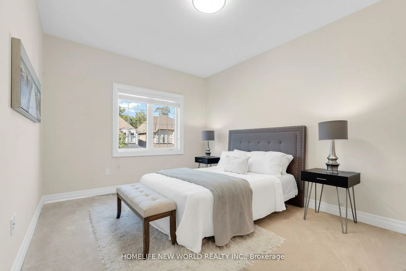 36, Strawbridge Farm, Aurora Grove, Aurora