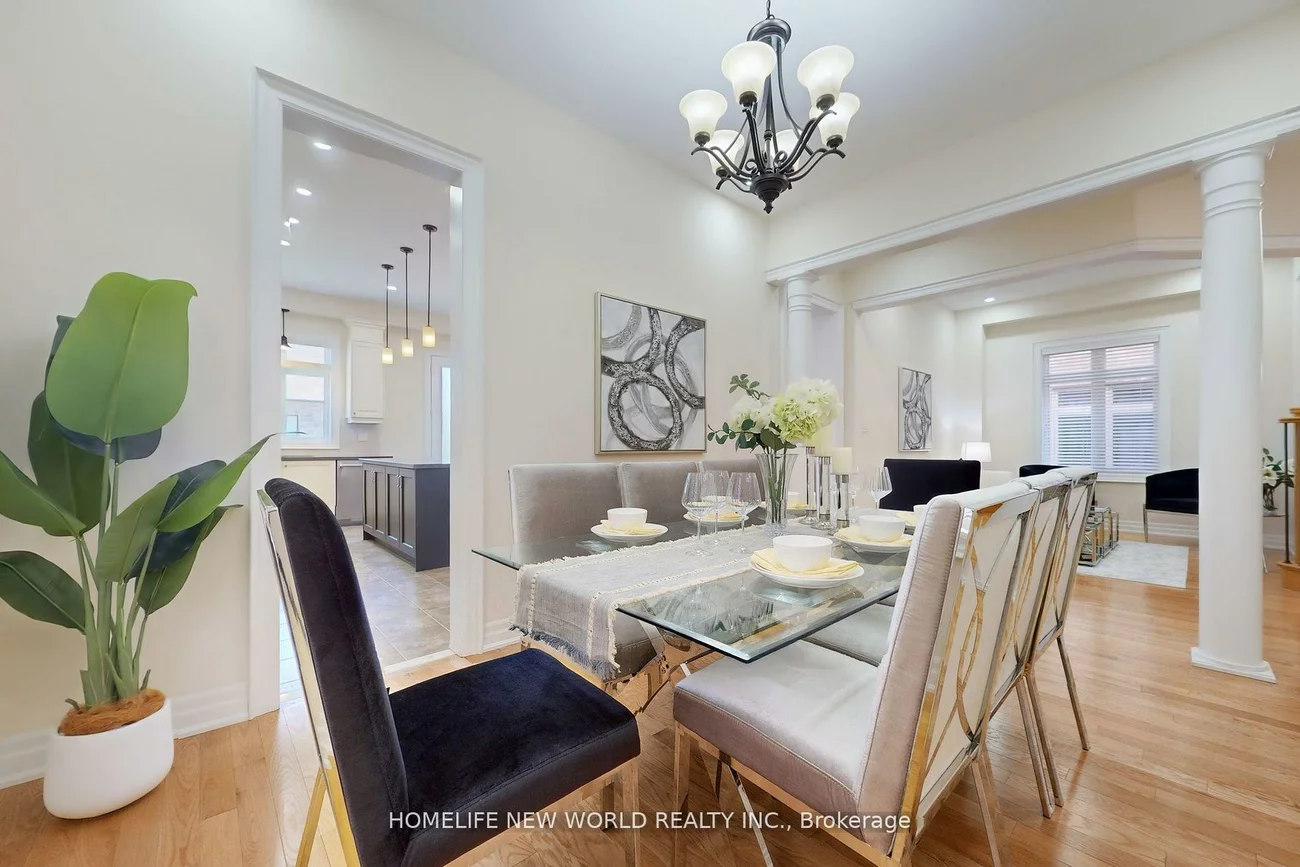 36, Strawbridge Farm, Aurora Grove, Aurora