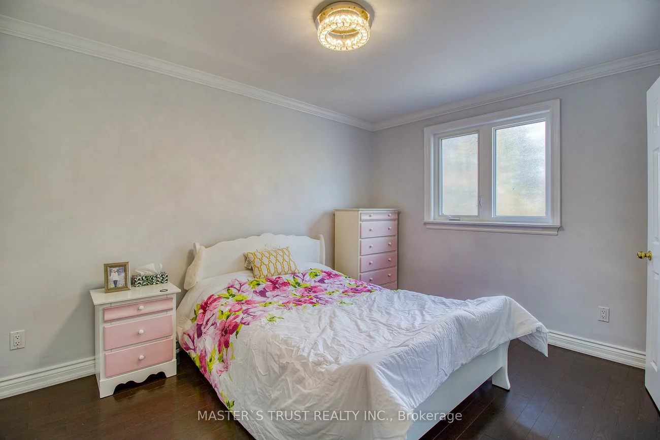 20, Valhalla, Aurora Village, Aurora