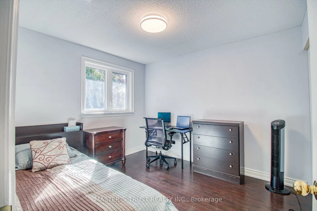 20, Valhalla, Aurora Village, Aurora