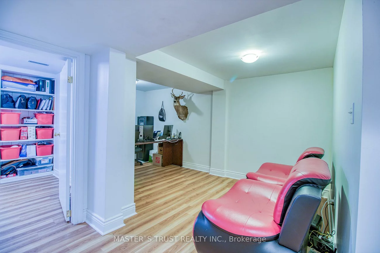 20, Valhalla, Aurora Village, Aurora