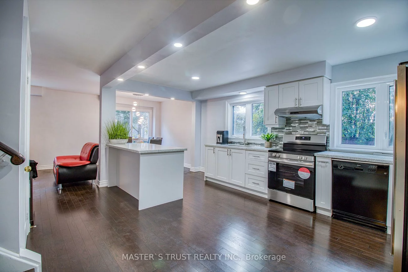 20, Valhalla, Aurora Village, Aurora