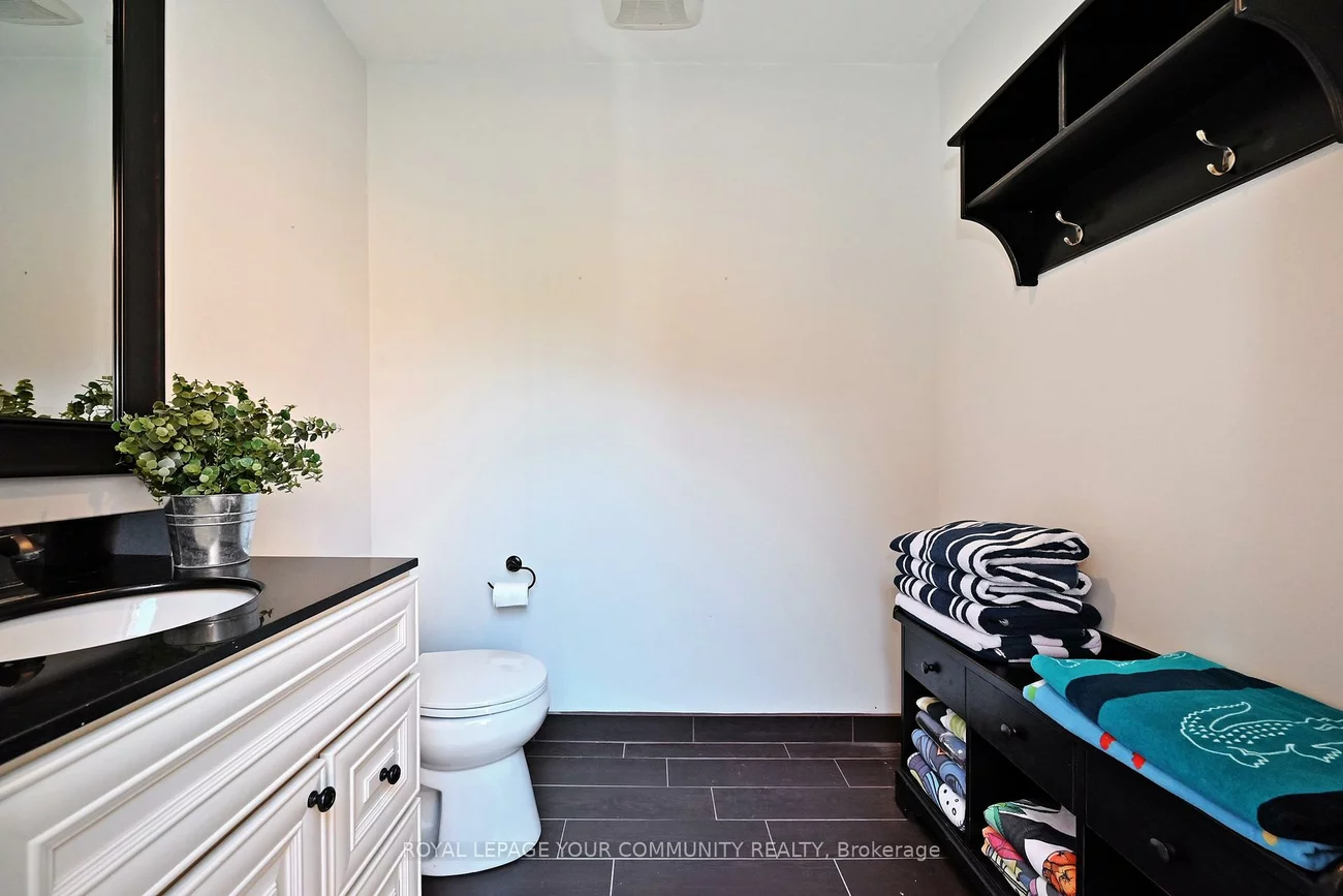 313, Willis, Aurora Highlands, Aurora