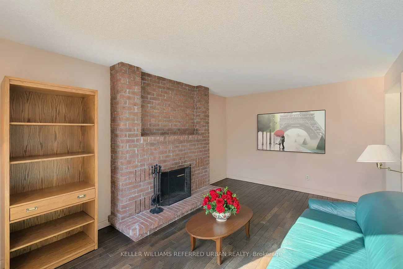 62, Devlin, Aurora Highlands, Aurora