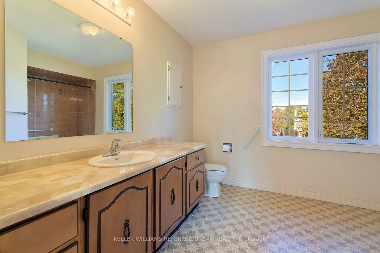 62, Devlin, Aurora Highlands, Aurora