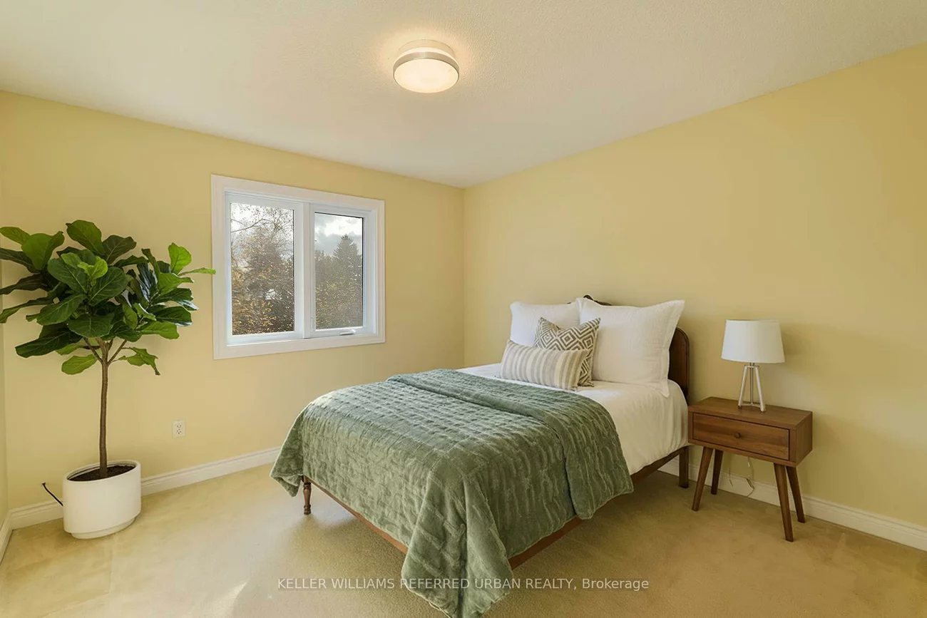 62, Devlin, Aurora Highlands, Aurora