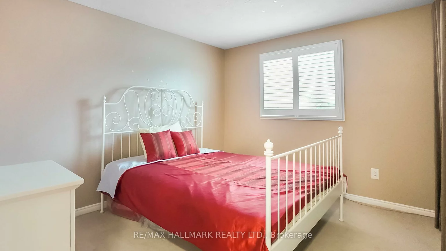 22, Avondale, Aurora Village, Aurora