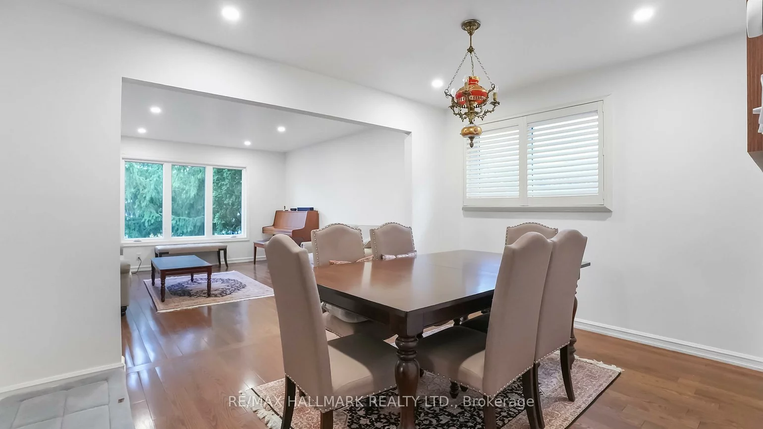 22, Avondale, Aurora Village, Aurora