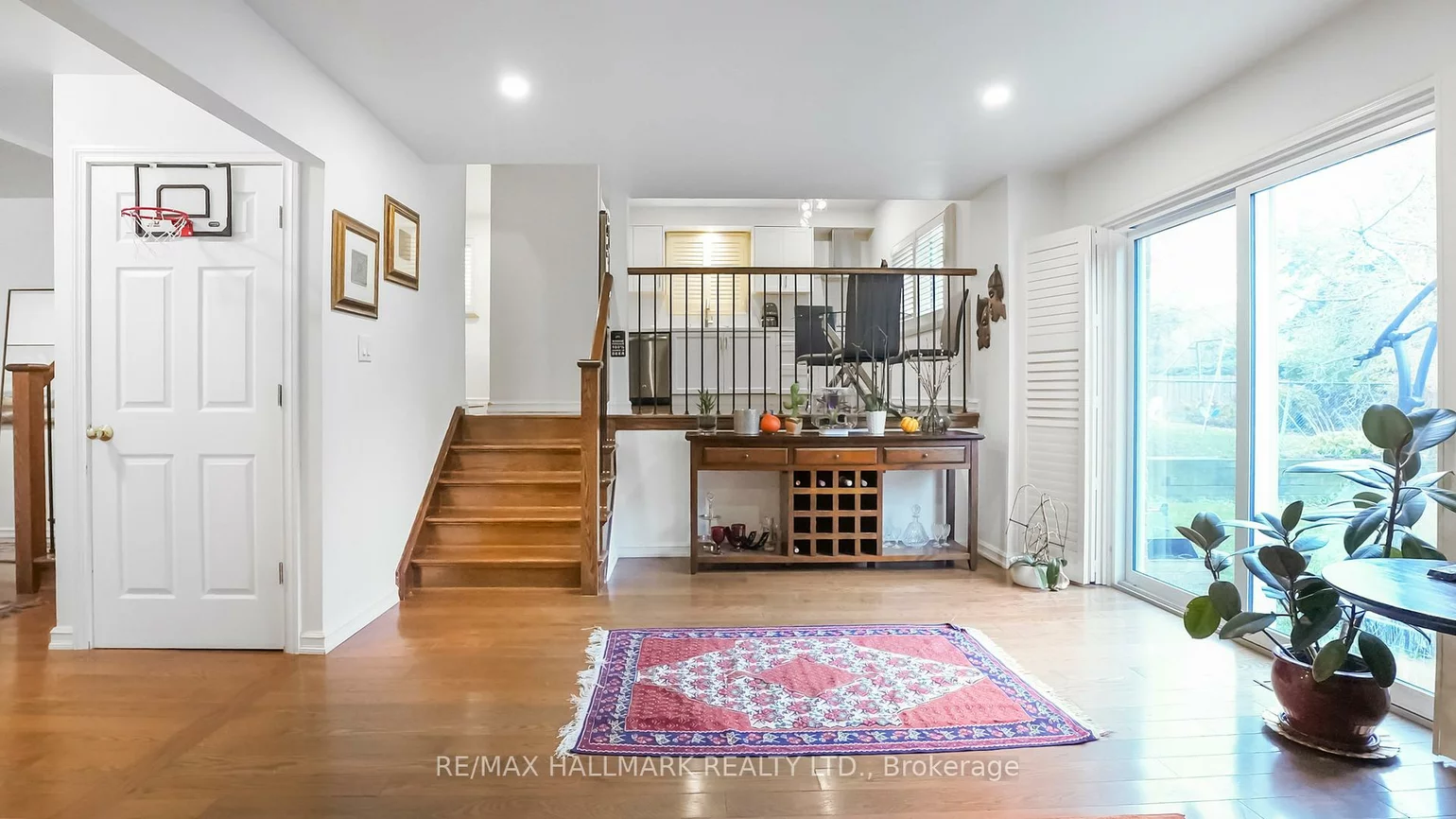 22, Avondale, Aurora Village, Aurora