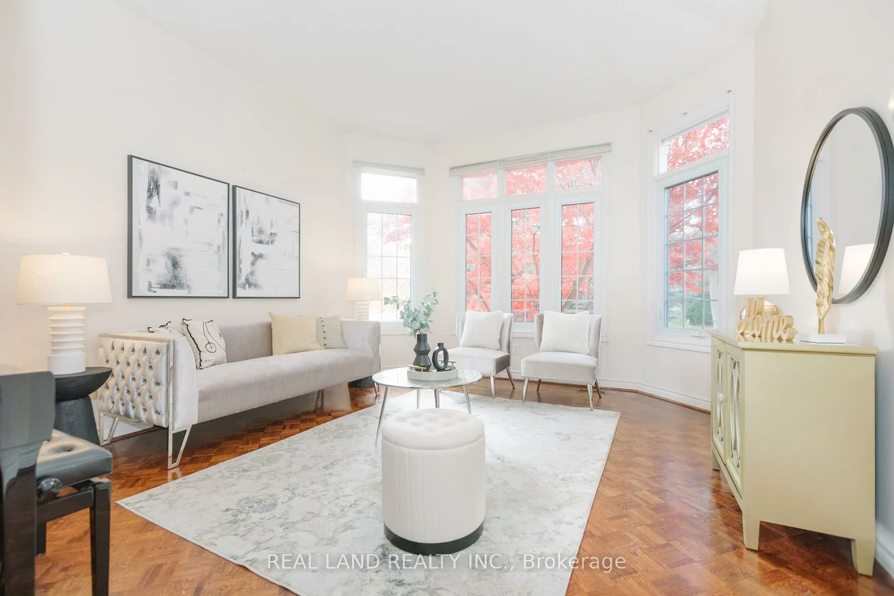 6, Mcgee, Aurora Highlands, Aurora