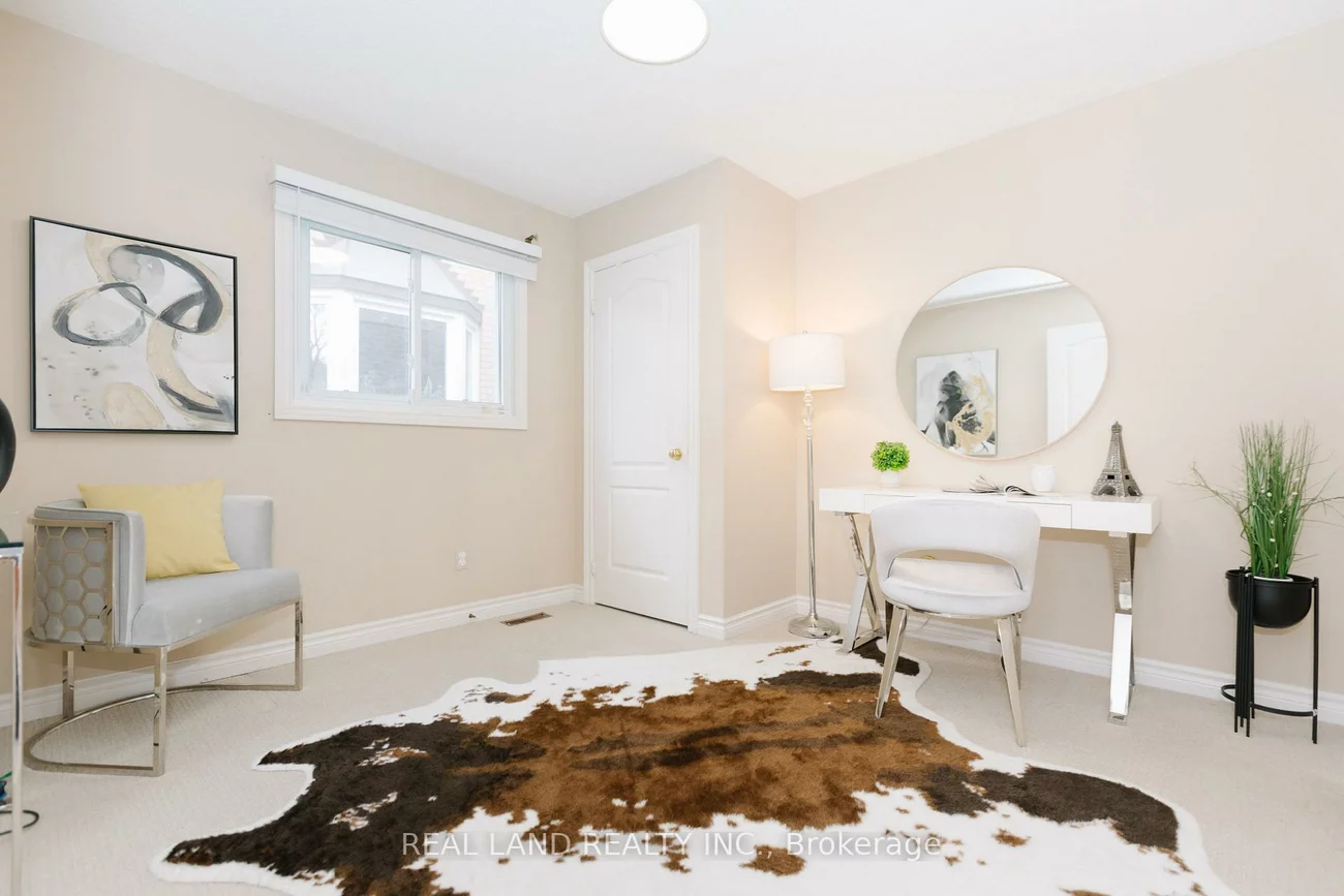 6, Mcgee, Aurora Highlands, Aurora