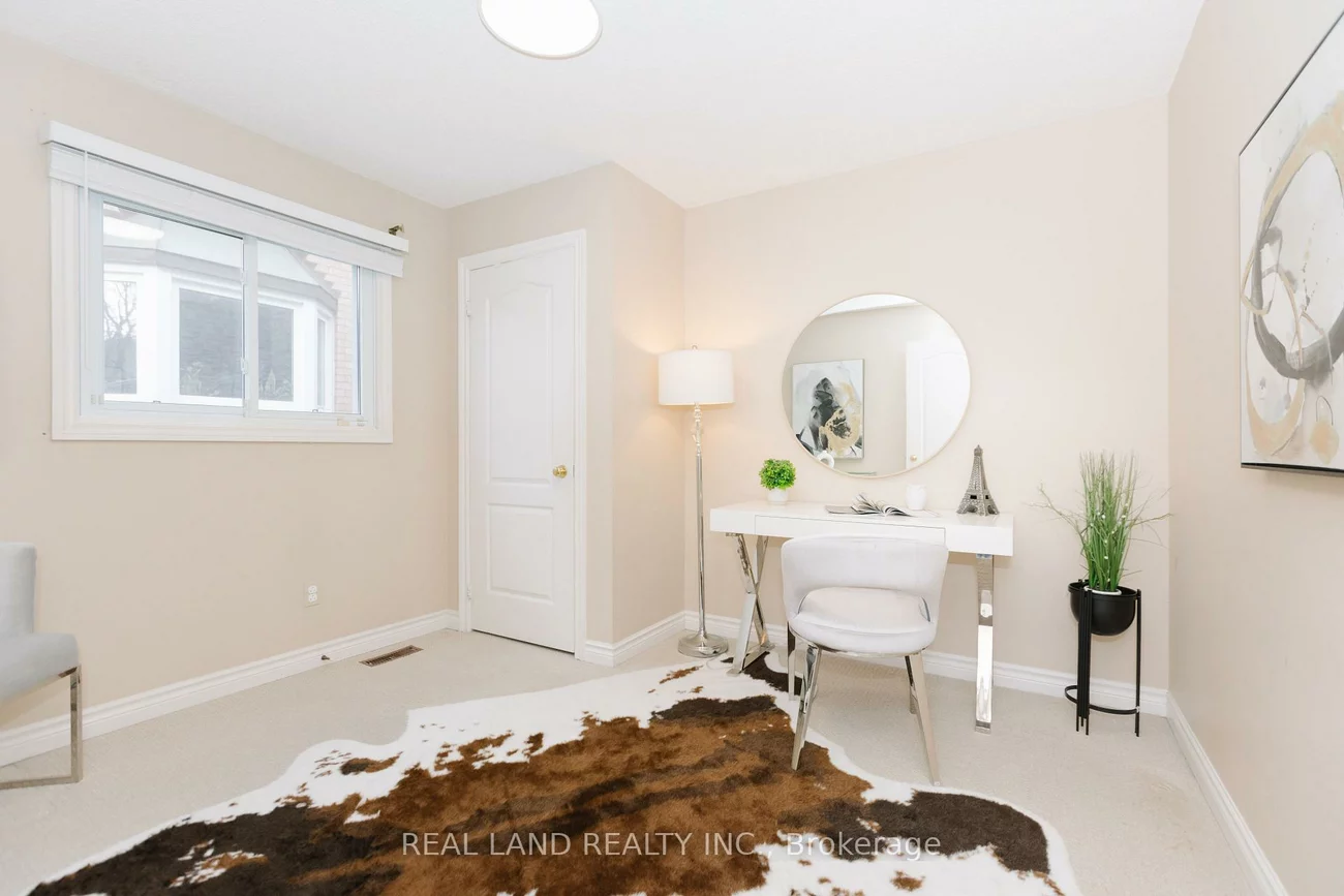 6, Mcgee, Aurora Highlands, Aurora