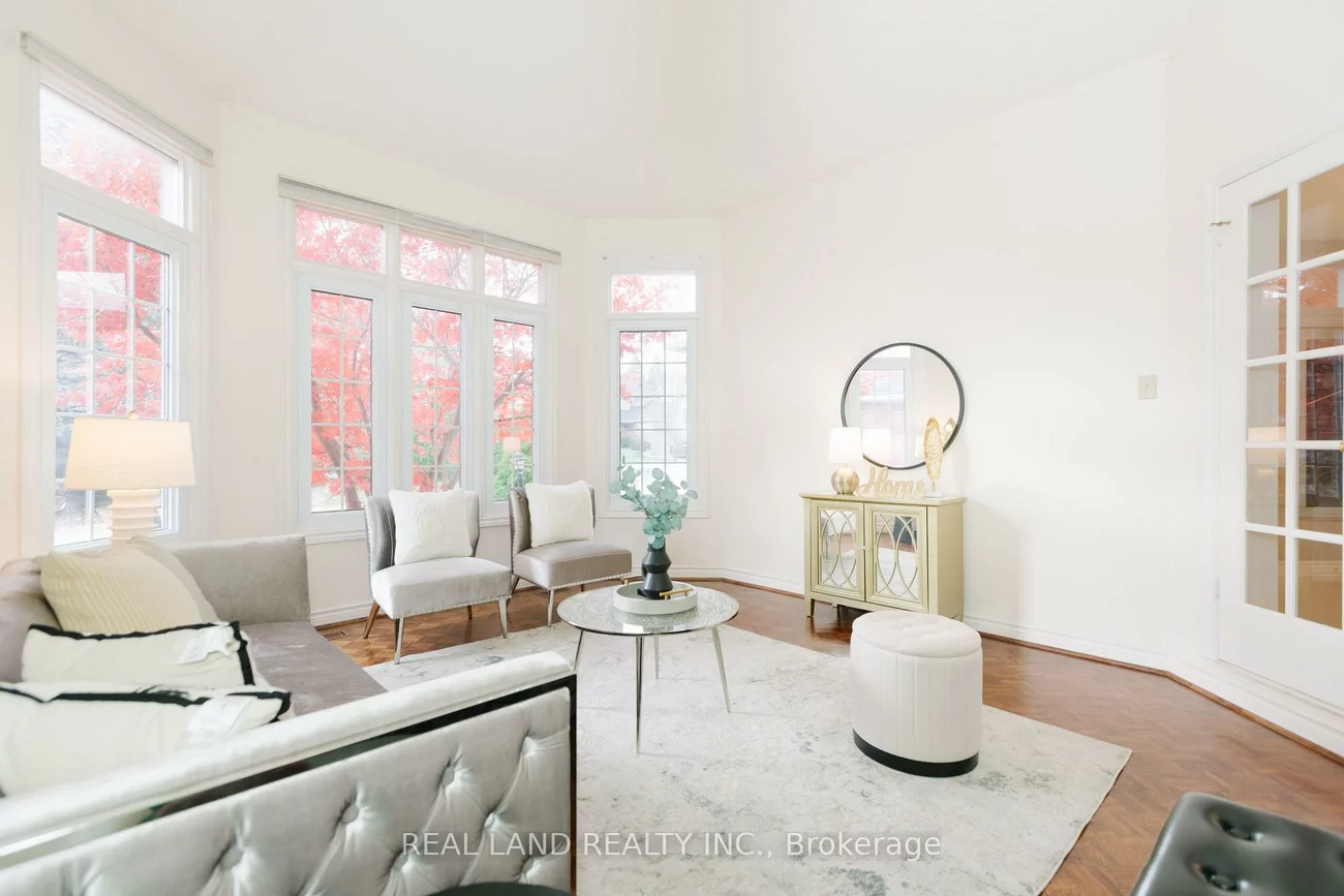 6, Mcgee, Aurora Highlands, Aurora