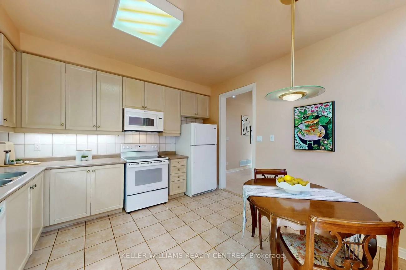 19, Stemmle, Aurora Highlands, Aurora