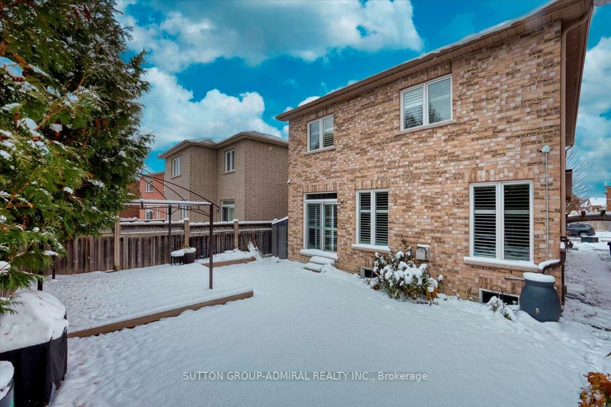 10, Usherwood, Bayview Northeast, Aurora