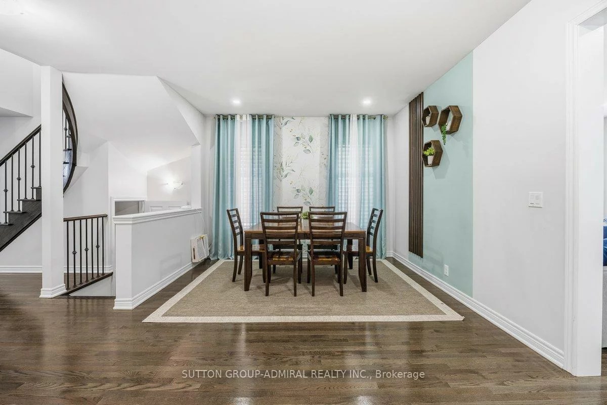 10, Usherwood, Bayview Northeast, Aurora