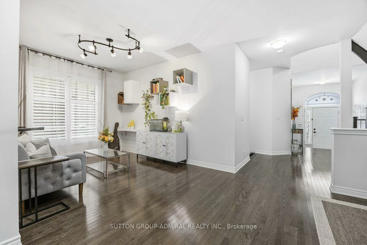 10, Usherwood, Bayview Northeast, Aurora