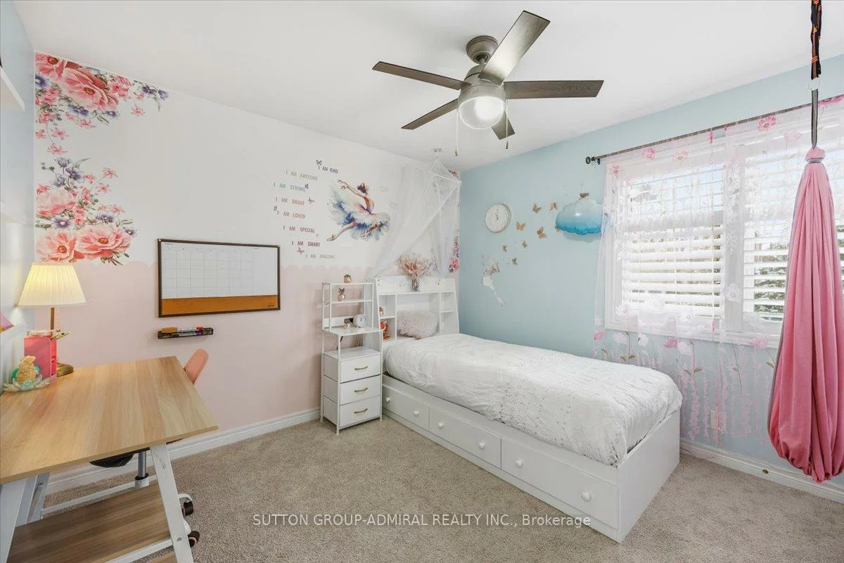 10, Usherwood, Bayview Northeast, Aurora