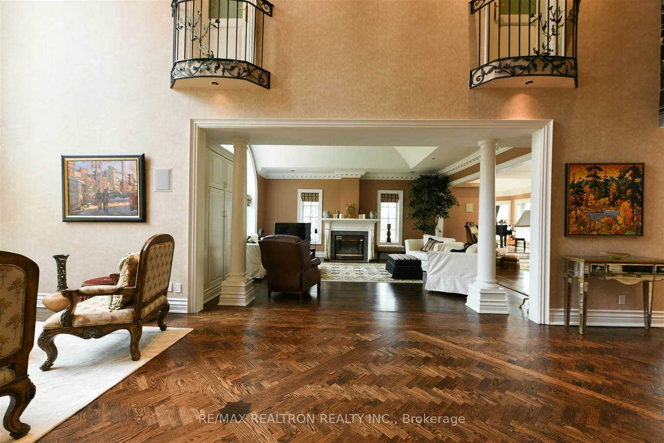 65, Offord, Bayview Southeast, Aurora