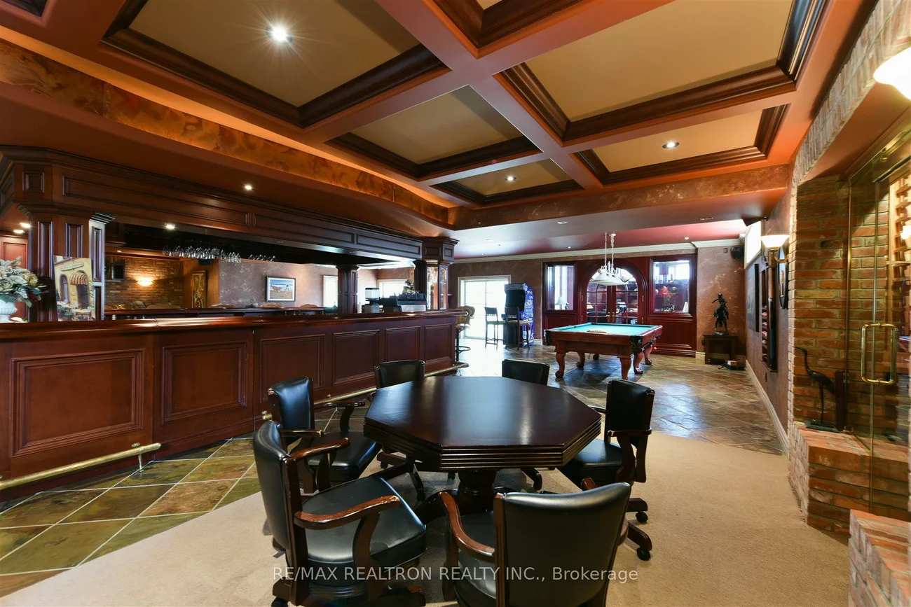 65, Offord, Bayview Southeast, Aurora