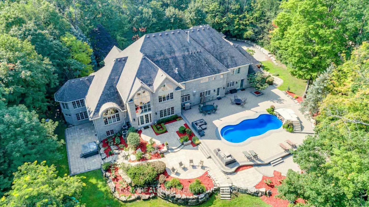 65, Offord, Bayview Southeast, Aurora