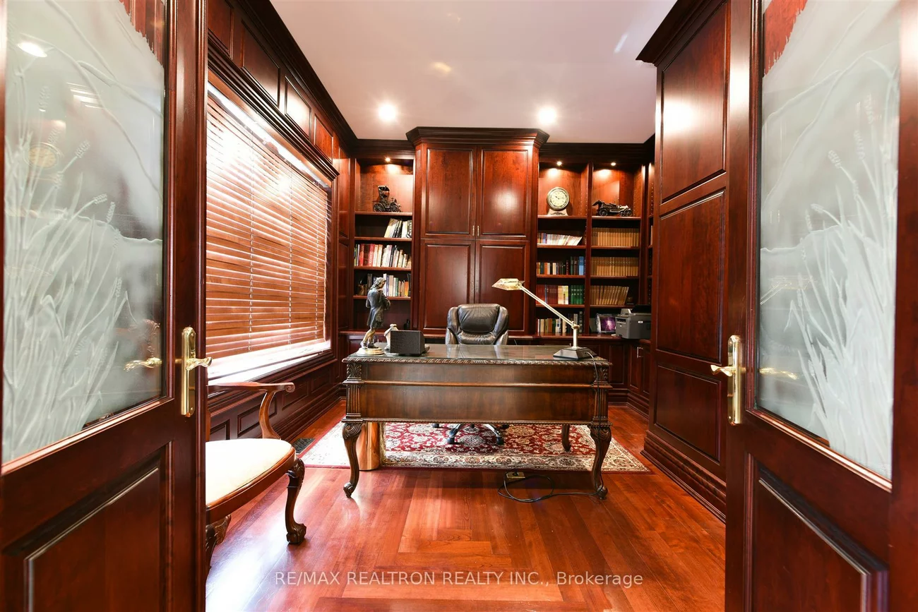 65, Offord, Bayview Southeast, Aurora