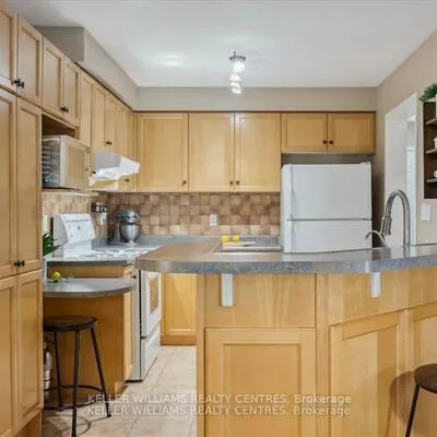 11, Snedden, Bayview Wellington, Aurora