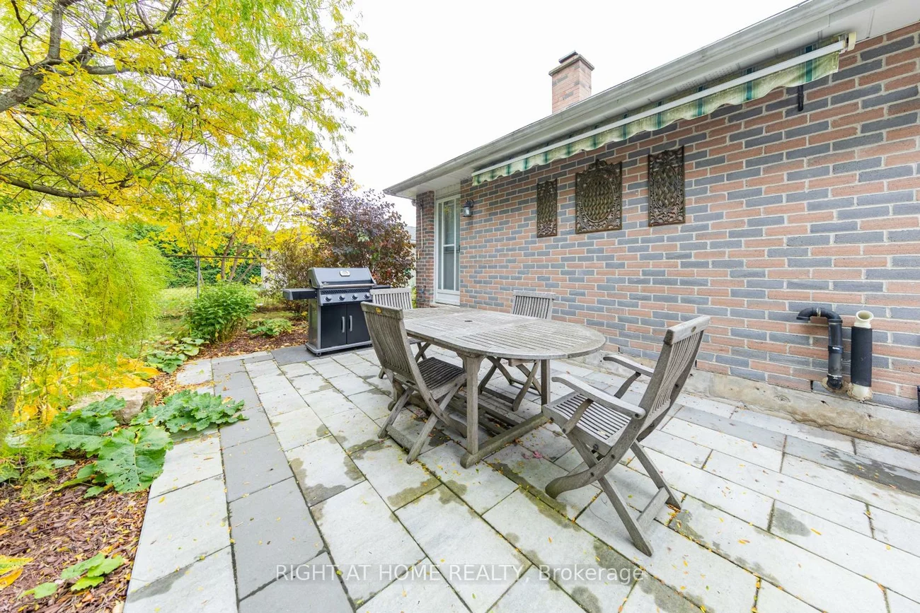 27, Bigwin, Aurora Heights, Aurora