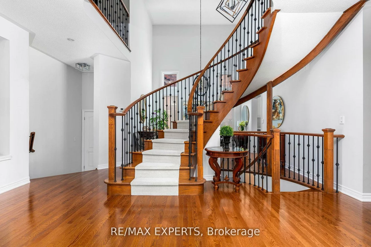 170, Ivy Jay, Bayview Northeast, Aurora