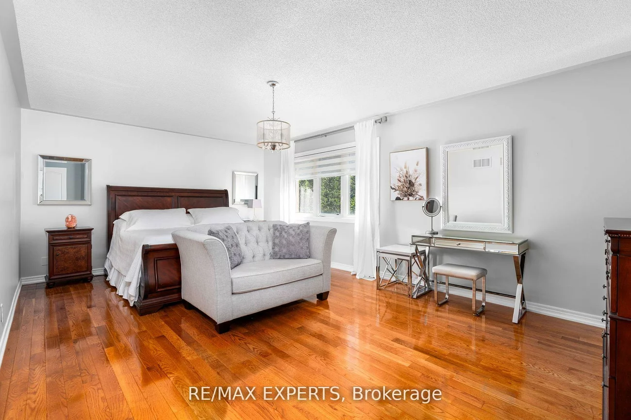 170, Ivy Jay, Bayview Northeast, Aurora