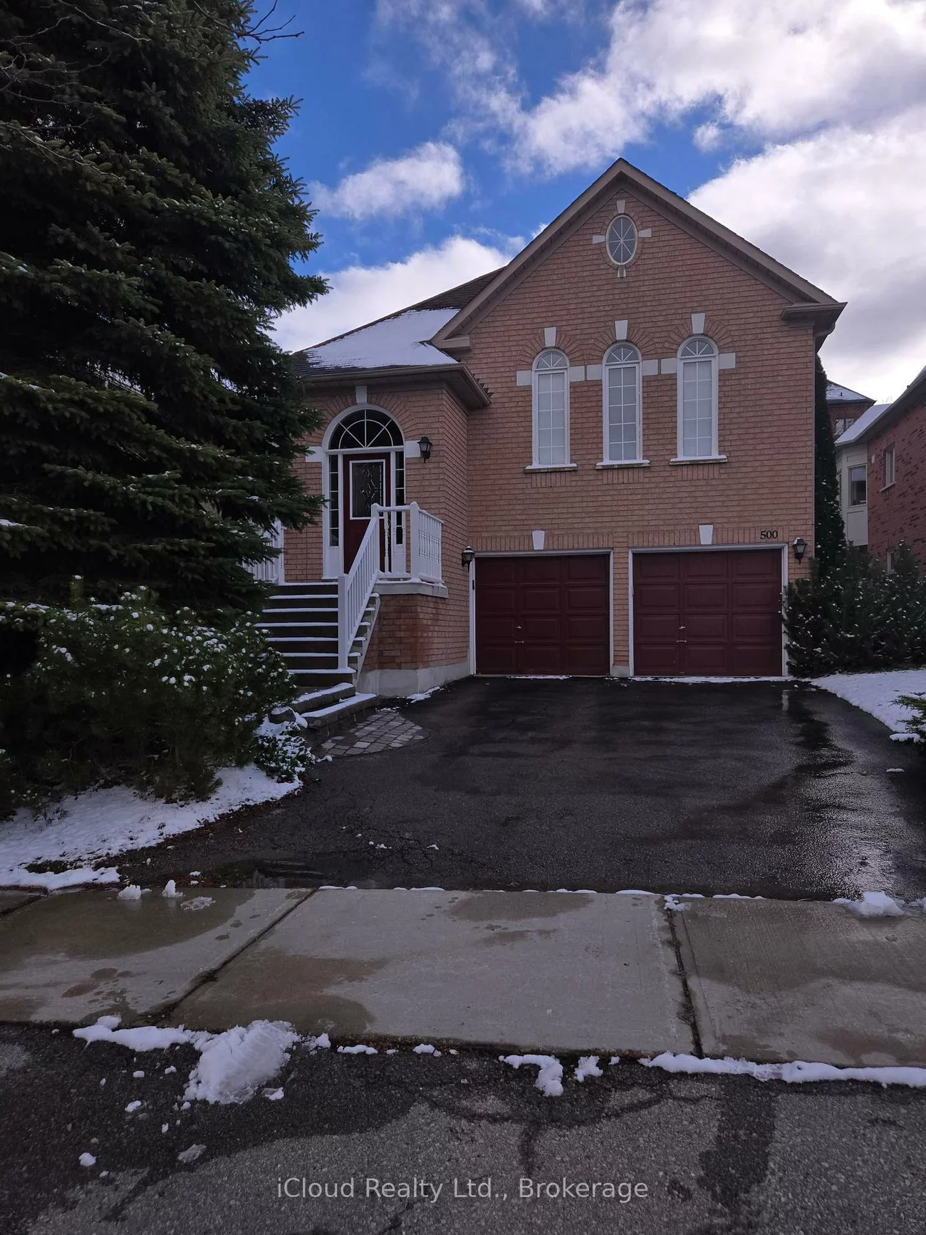 500, Stone, Aurora Grove, Aurora