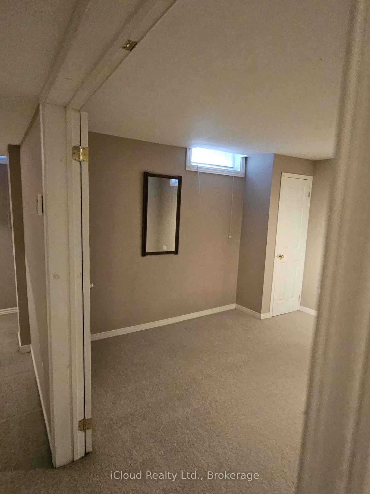 500, Stone, Aurora Grove, Aurora