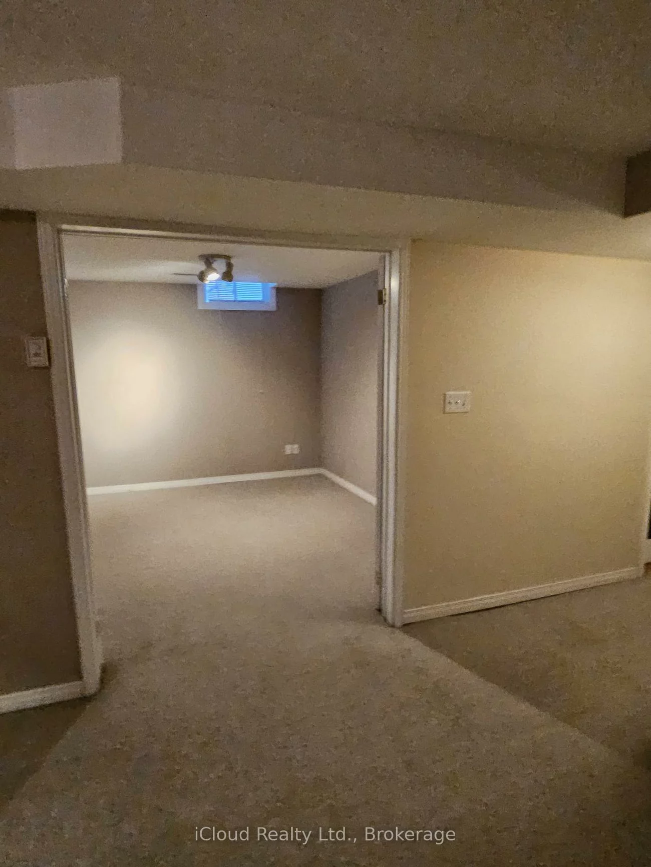 500, Stone, Aurora Grove, Aurora