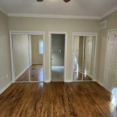 500, Stone, Aurora Grove, Aurora