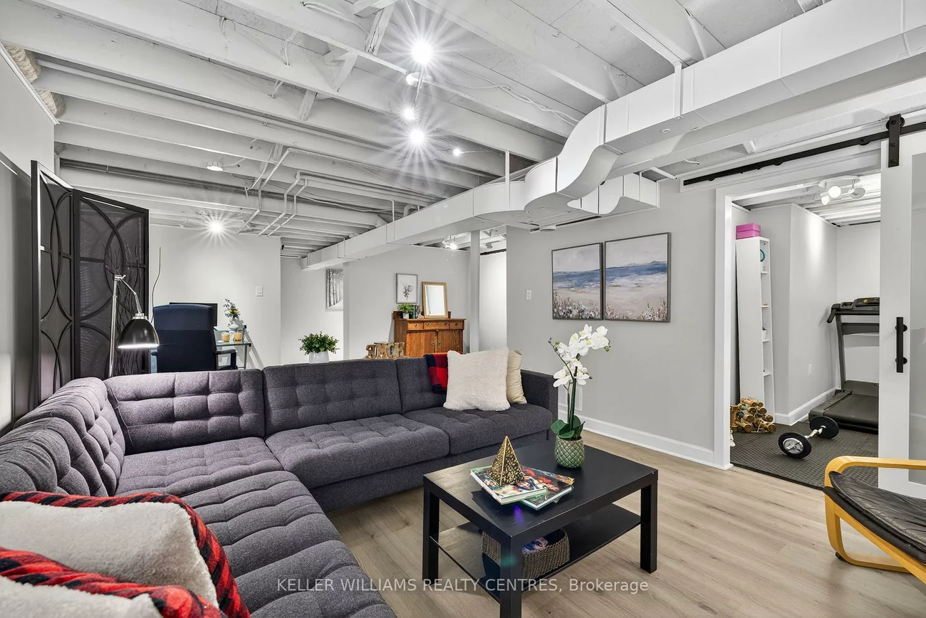 84, Loraview, Aurora Highlands, Aurora