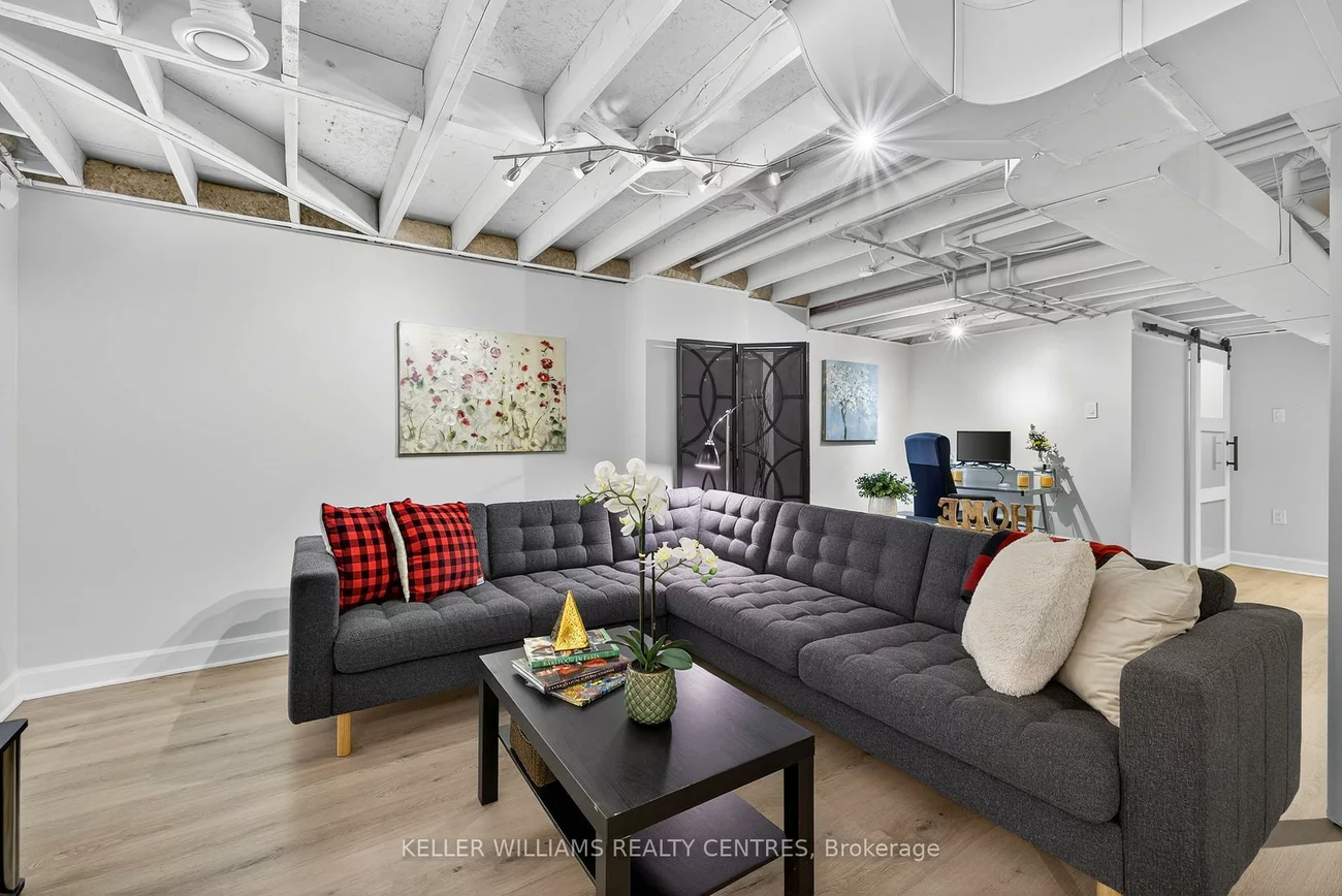 84, Loraview, Aurora Highlands, Aurora