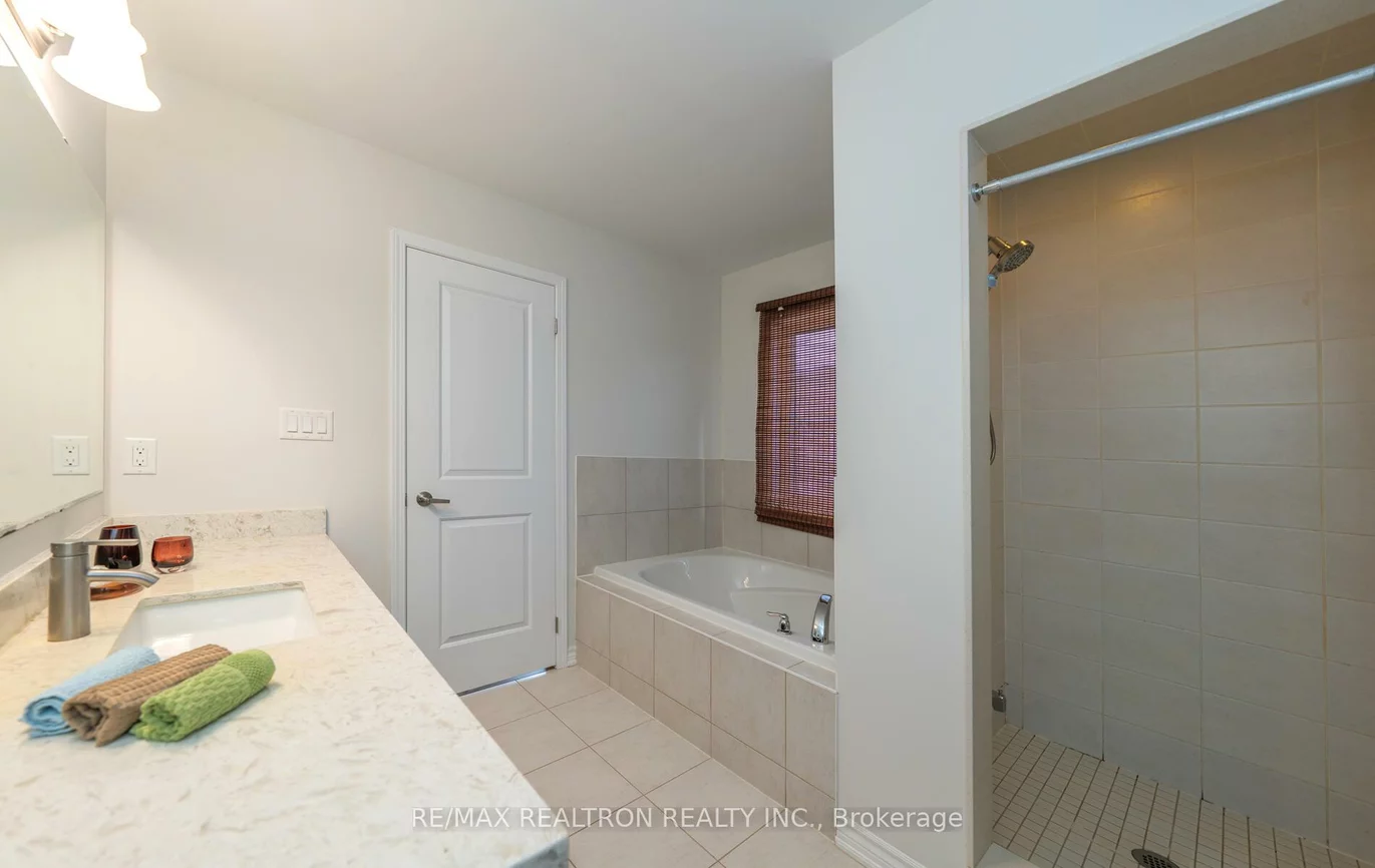 128, Buckle, Rural Aurora, Aurora