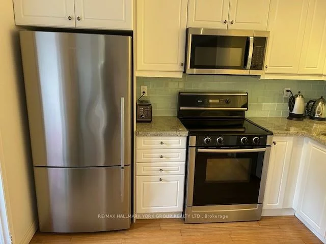 119, John West, Bayview Wellington, Aurora